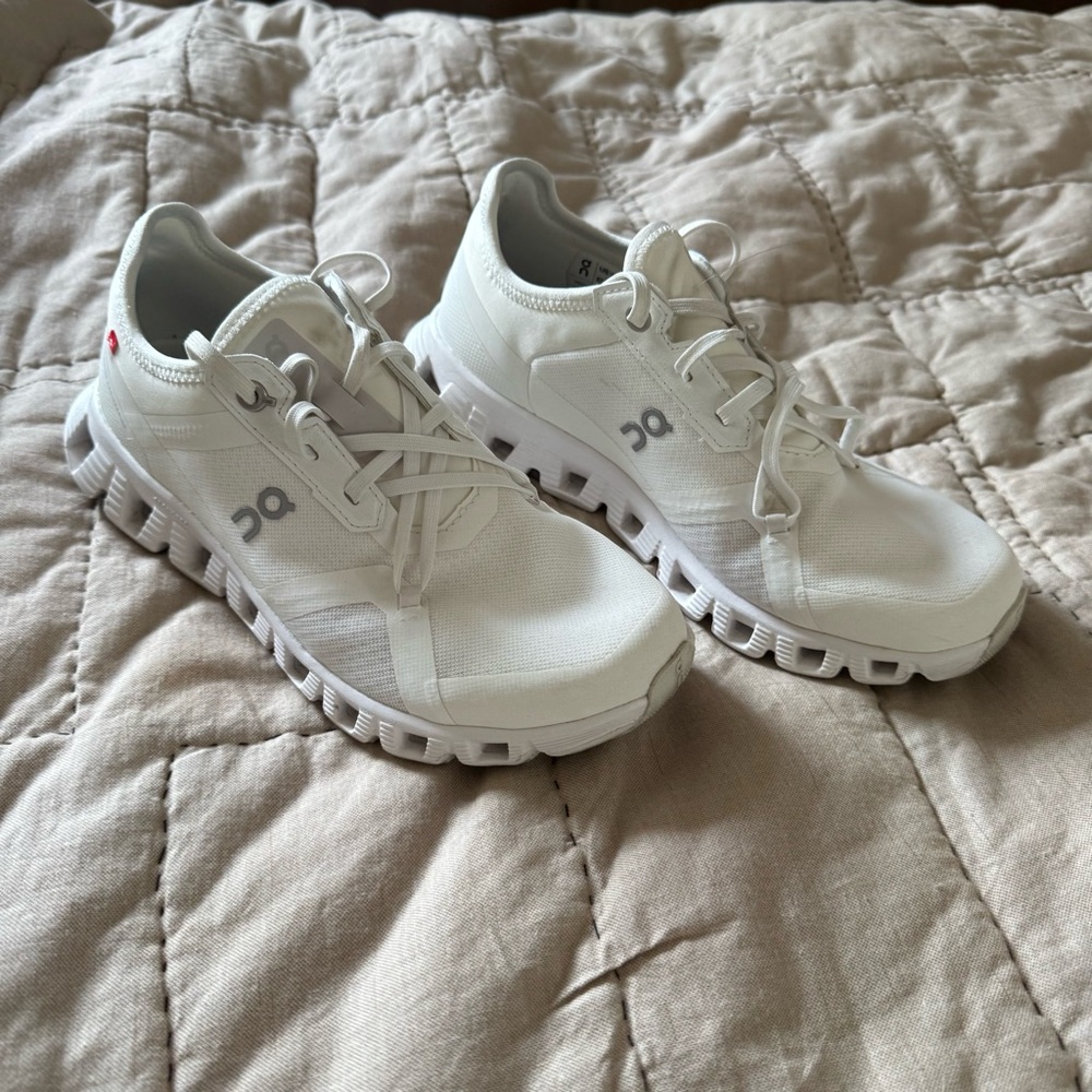 On Running Sneakers